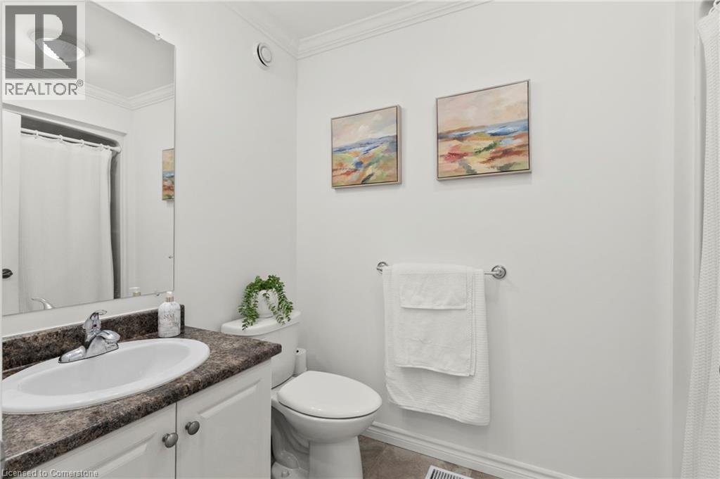 Photo 5 of 3923 Sunset Lane, Vineland ON