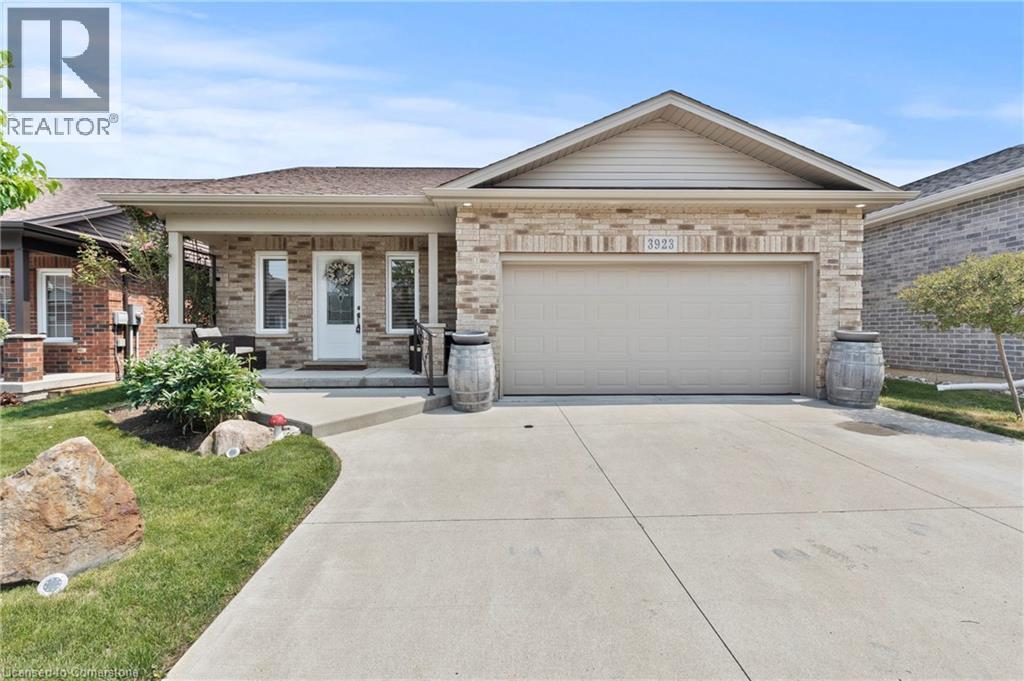 Photo 16 of 3923 Sunset Lane, Vineland ON