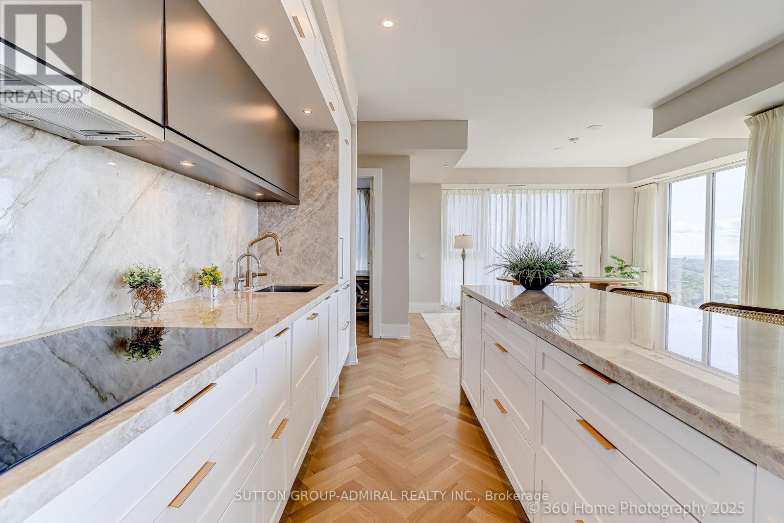 Photo 40 of 3009 10 Inn On The Park Drive, Toronto ON