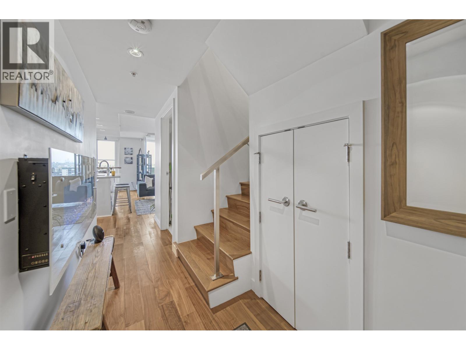 Photo 21 of Ph 7 188 Keefer Street, Vancouver BC