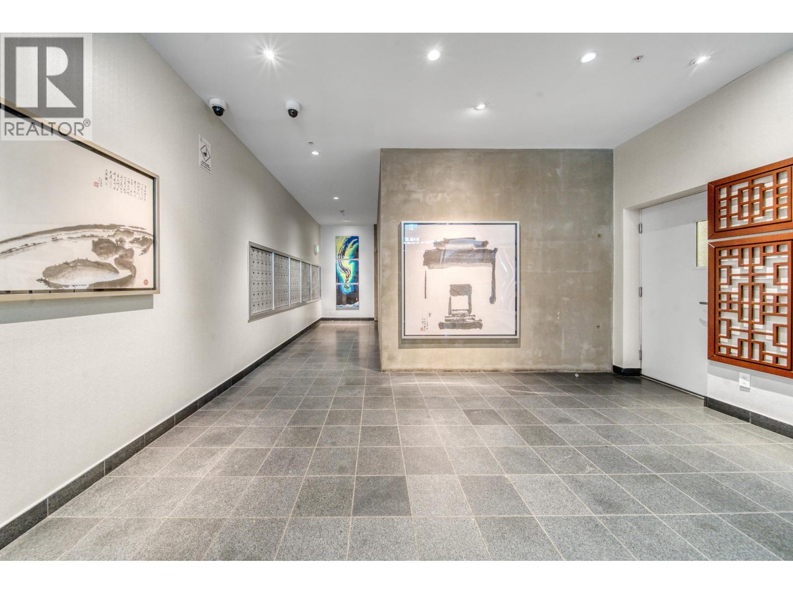 Photo 3 of Ph 7 188 Keefer Street, Vancouver BC