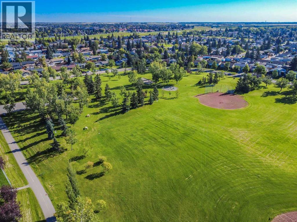 Single Family House for Sale in  Georgian Villas NE Marlborough Park Calgary 