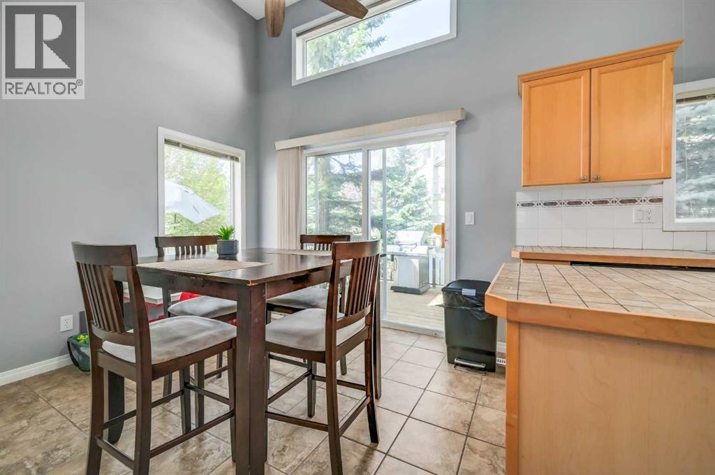 Single Family House 4 Level for Sale in  Country Hills Cove NW Country Hills Calgary 