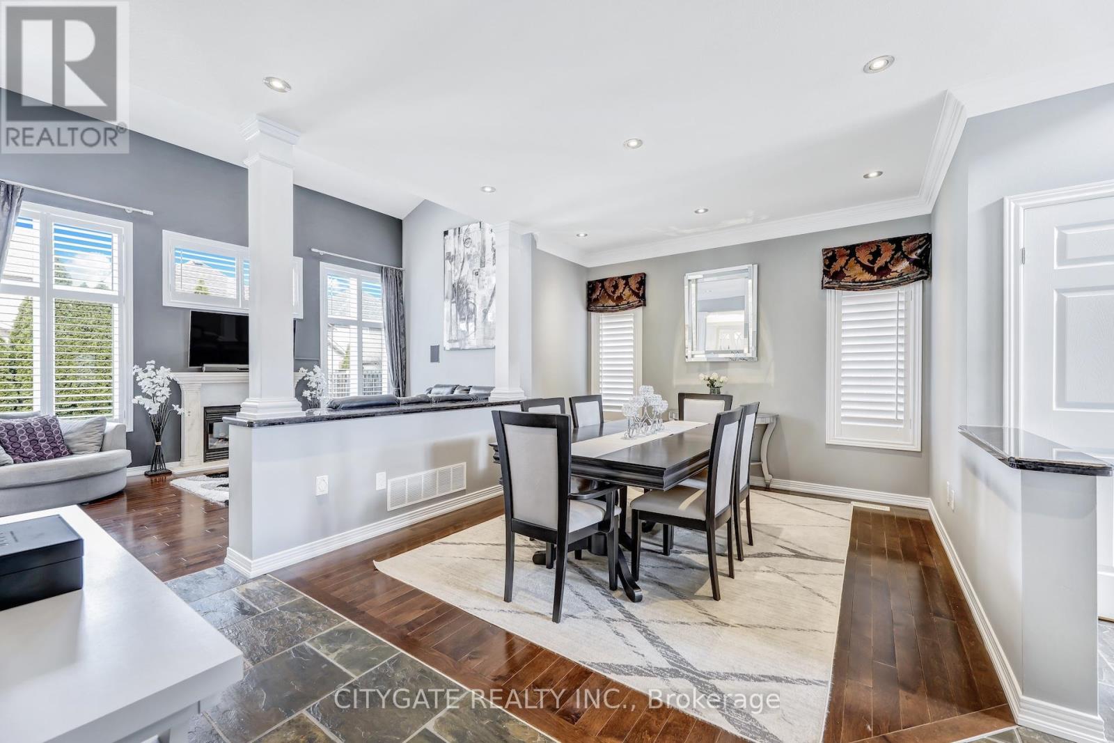 Photo 13 of 24 Simpson Avenue, Hamilton ON