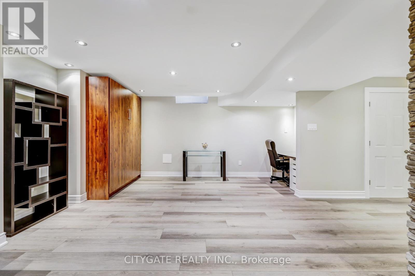Photo 39 of 24 Simpson Avenue, Hamilton ON