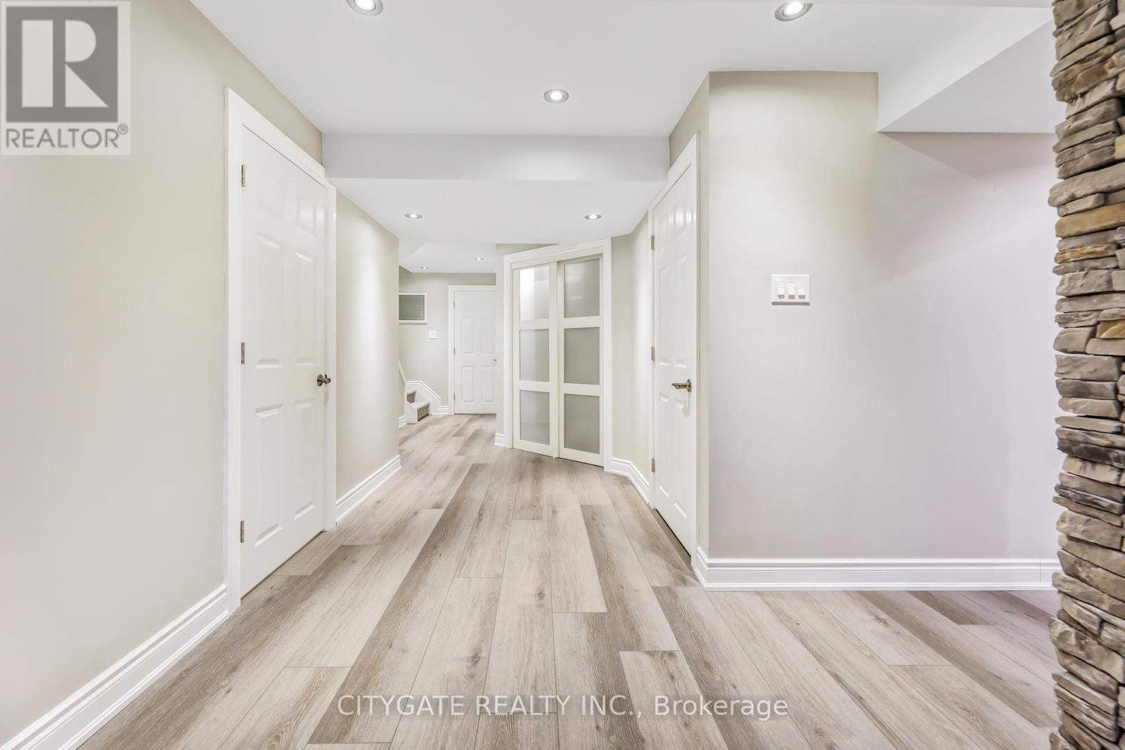Photo 36 of 24 Simpson Avenue, Hamilton ON