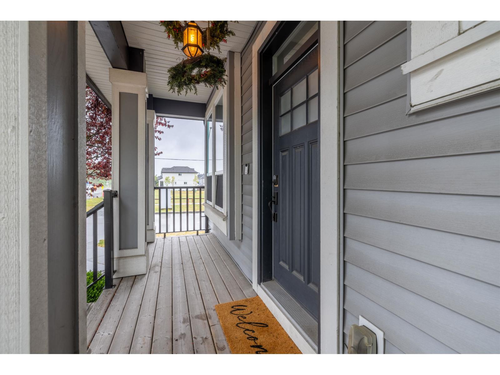 Photo 2 of 19105 72 Avenue, Surrey BC