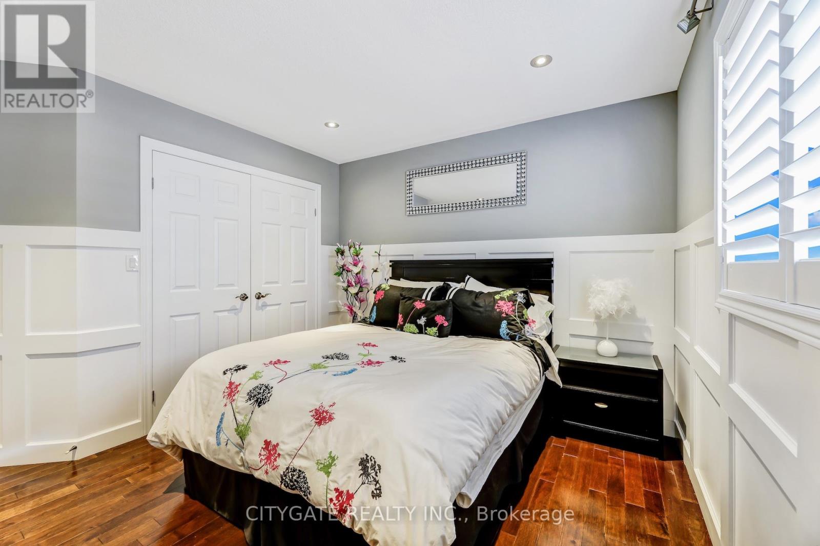 Photo 31 of 24 Simpson Avenue, Hamilton ON