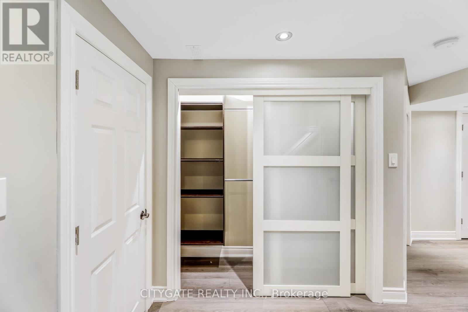Photo 42 of 24 Simpson Avenue, Hamilton ON