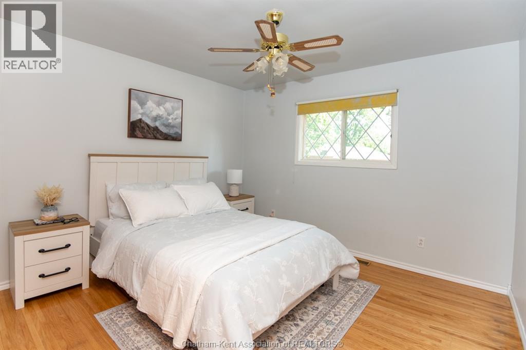 Photo 16 of 74 St Michael Avenue, Chatham ON