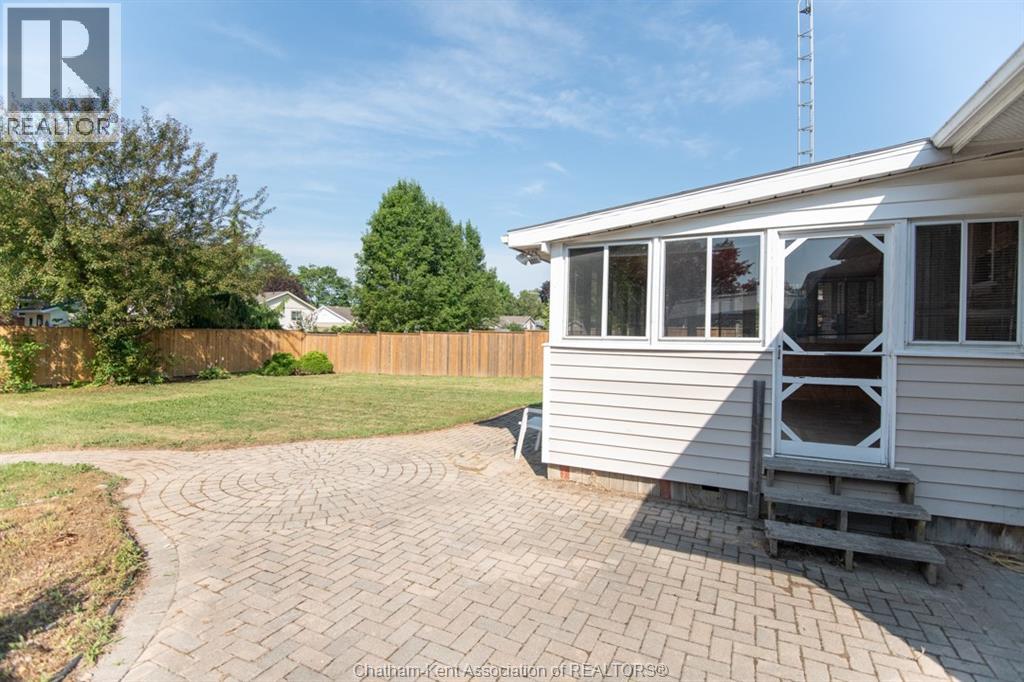 Photo 37 of 74 St Michael Avenue, Chatham ON