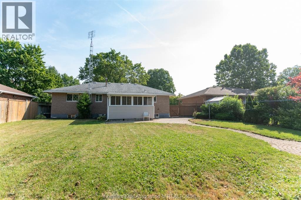 Photo 38 of 74 St Michael Avenue, Chatham ON