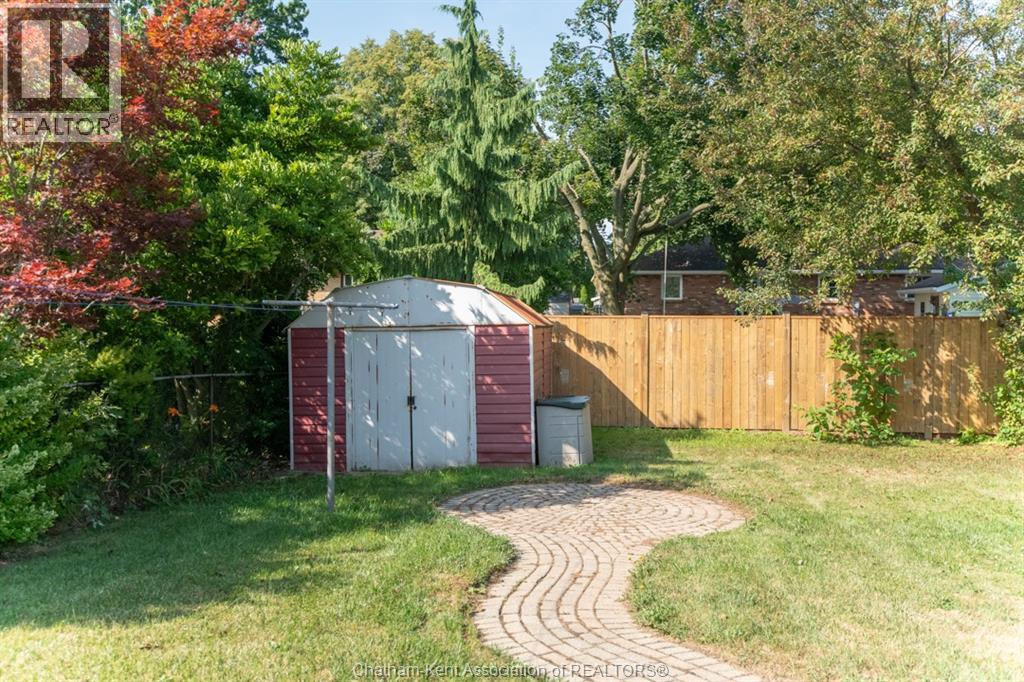 Photo 40 of 74 St Michael Avenue, Chatham ON