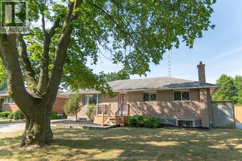 Photo 42 of 74 St Michael Avenue, Chatham ON
