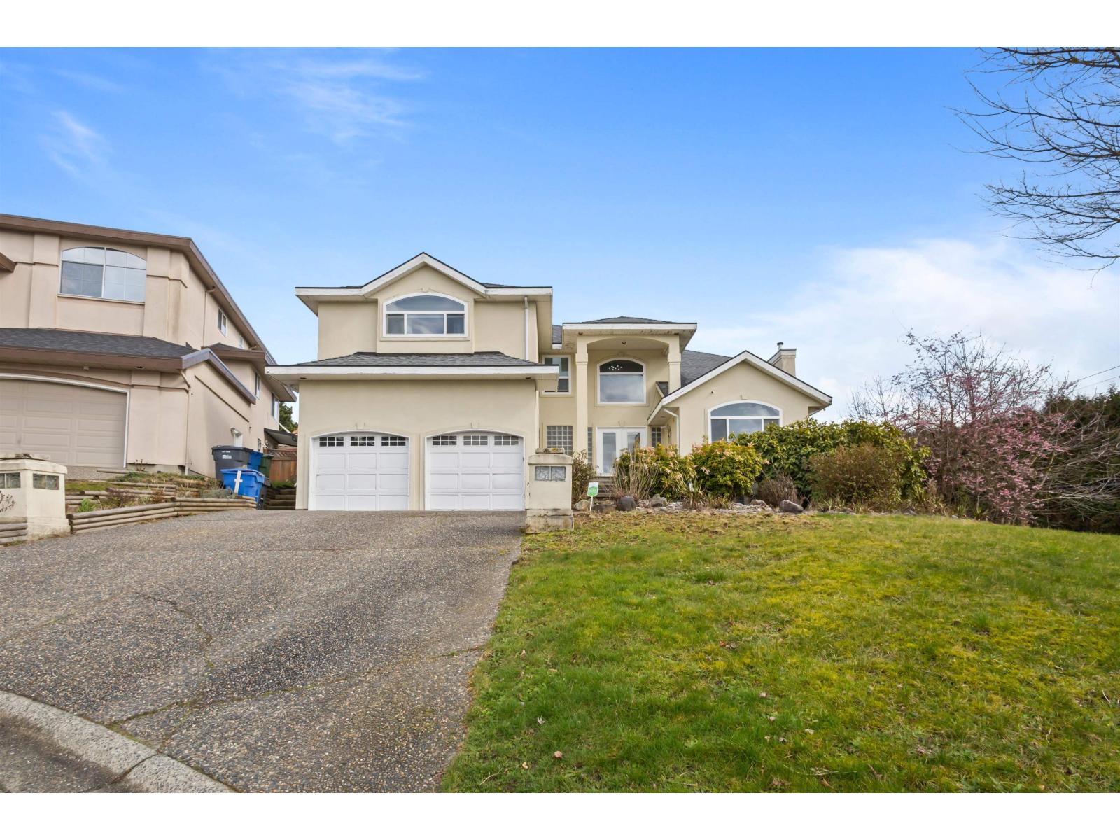 Photo 1 of 2016 Monteray Place, Abbotsford BC