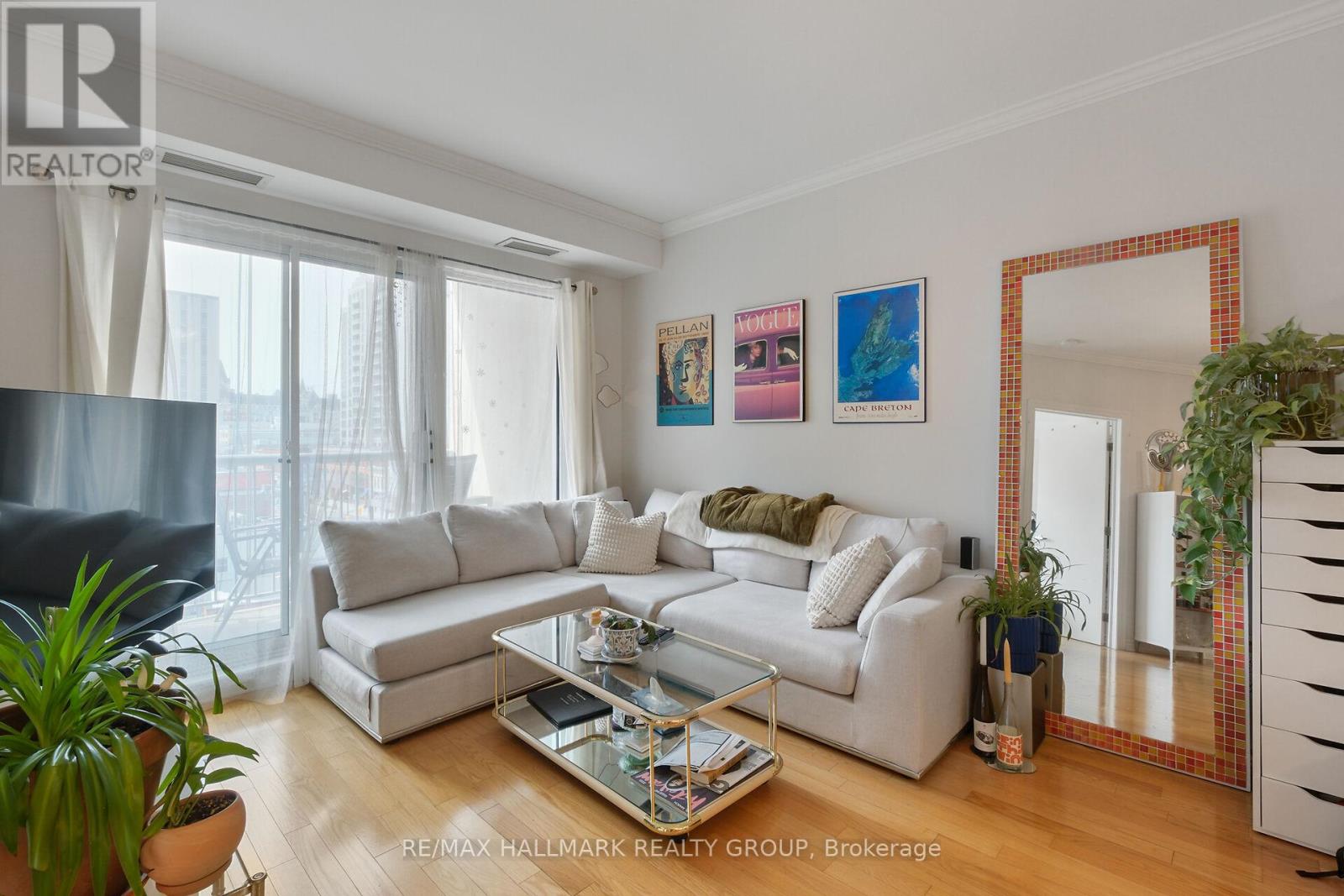 Photo 12 of 706 200 Rideau Street, Ottawa ON