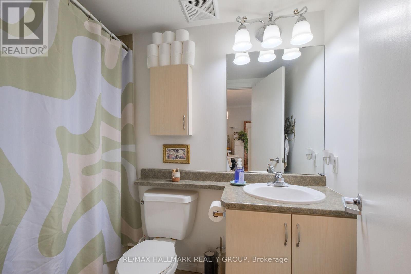 Photo 22 of 706 200 Rideau Street, Ottawa ON