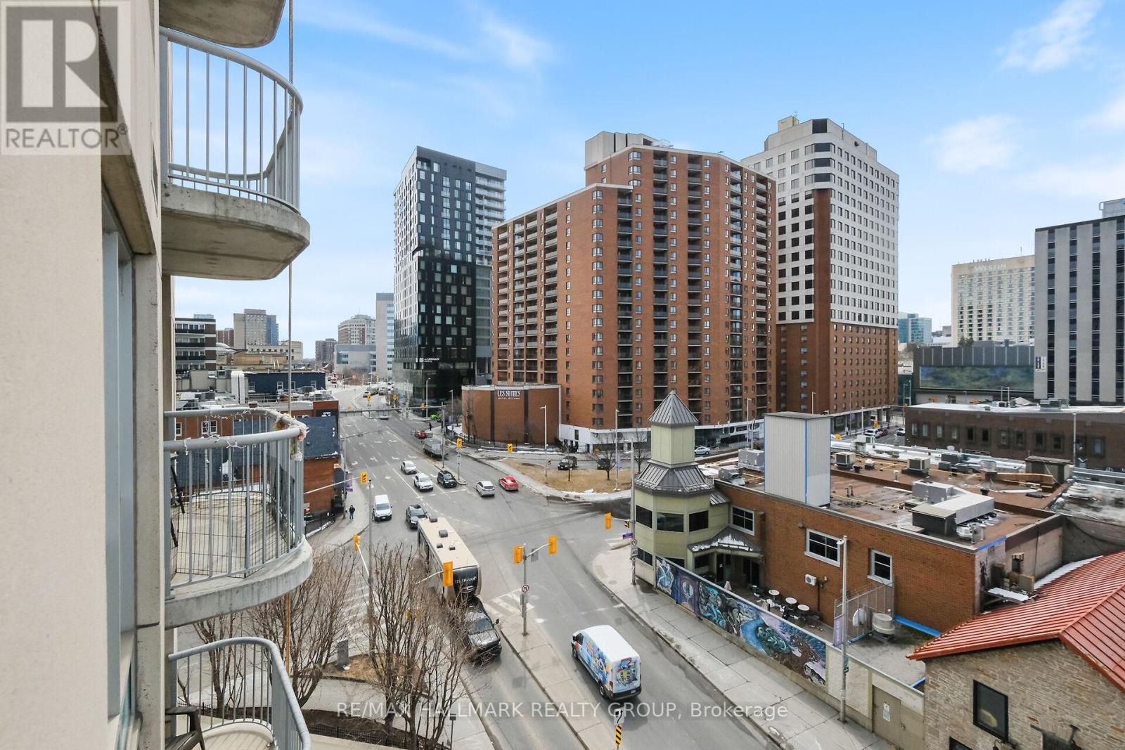 Photo 5 of 706 200 Rideau Street, Ottawa ON