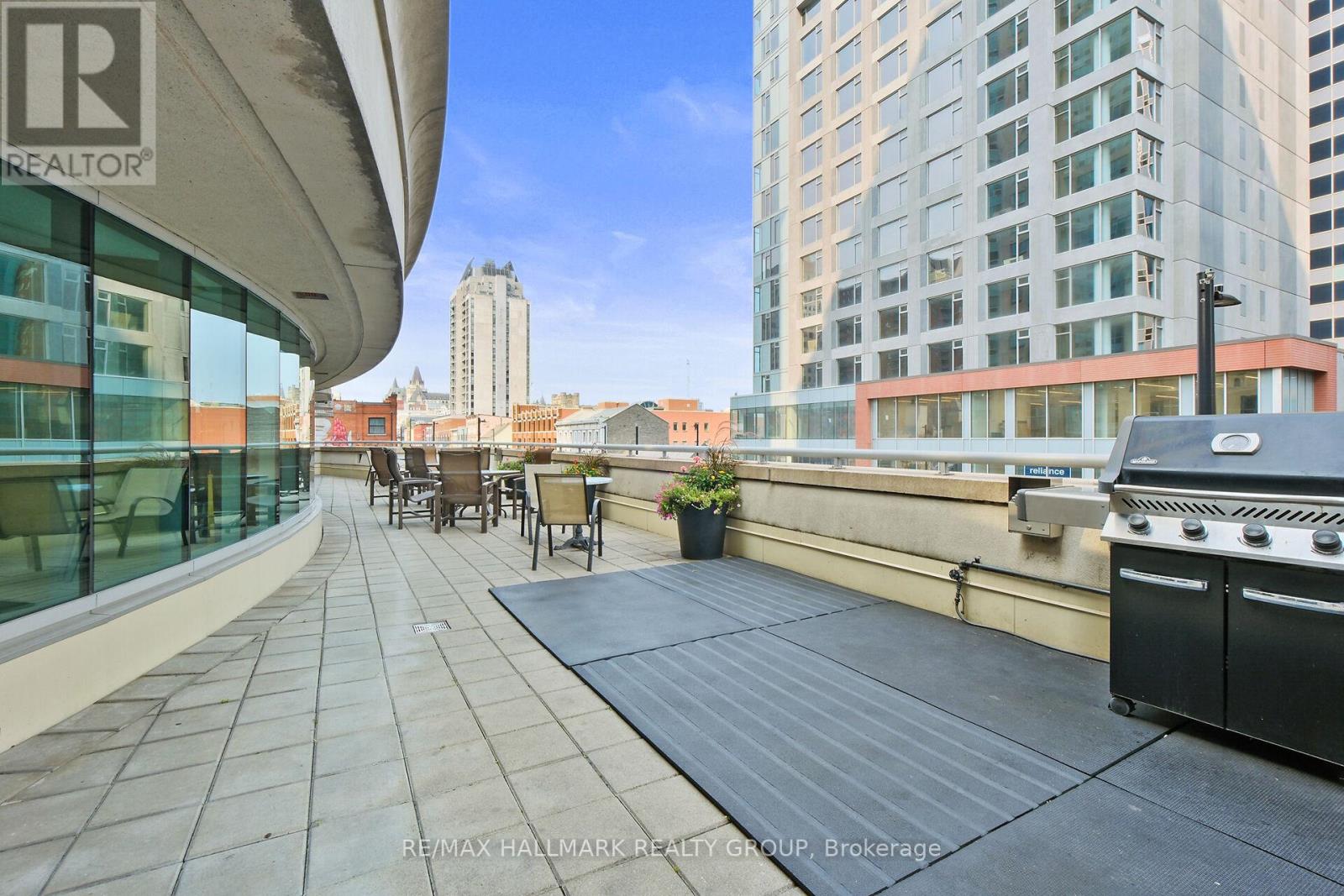 Photo 4 of 706 200 Rideau Street, Ottawa ON