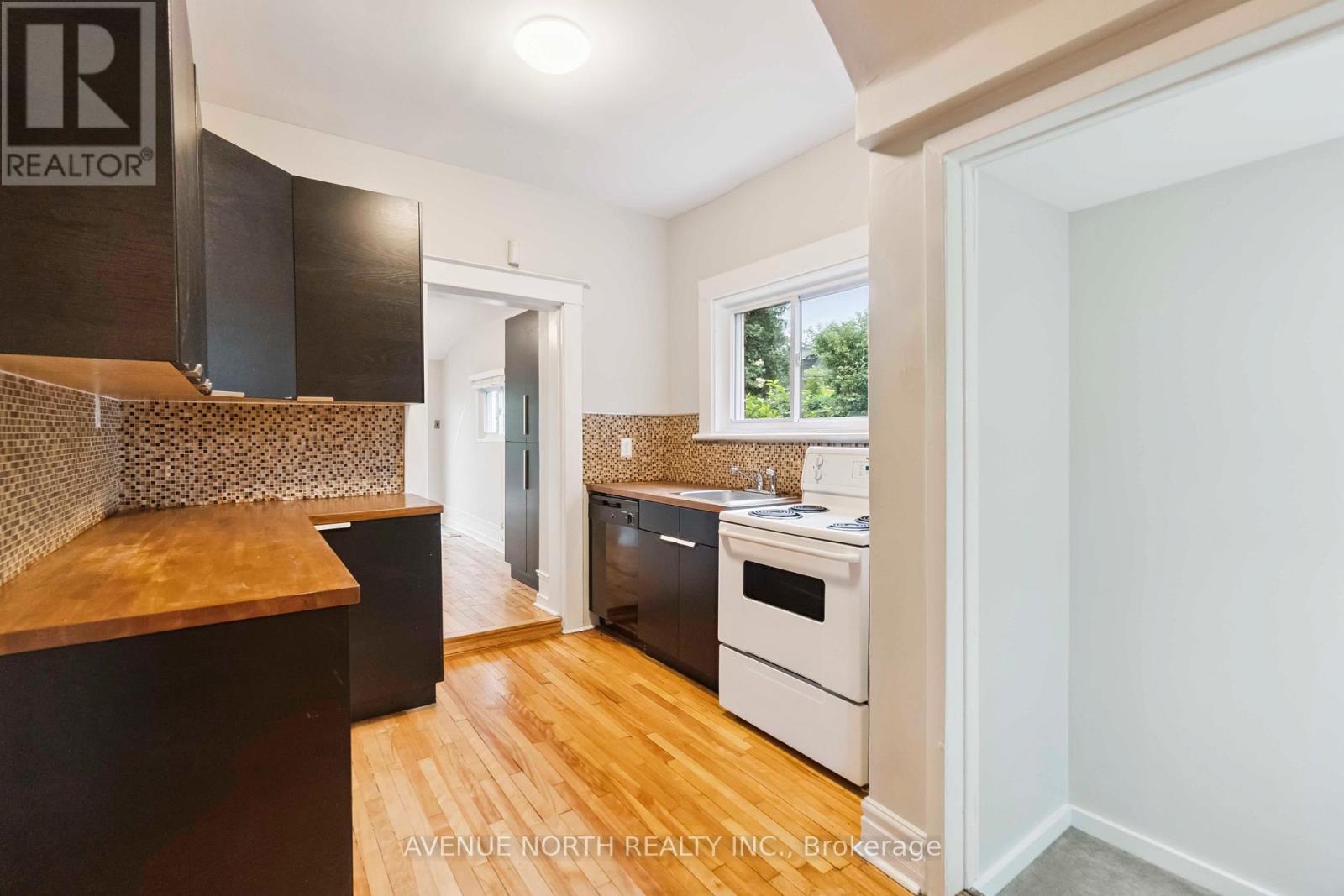 Photo 35 of 169 Arlington Avenue, Ottawa ON