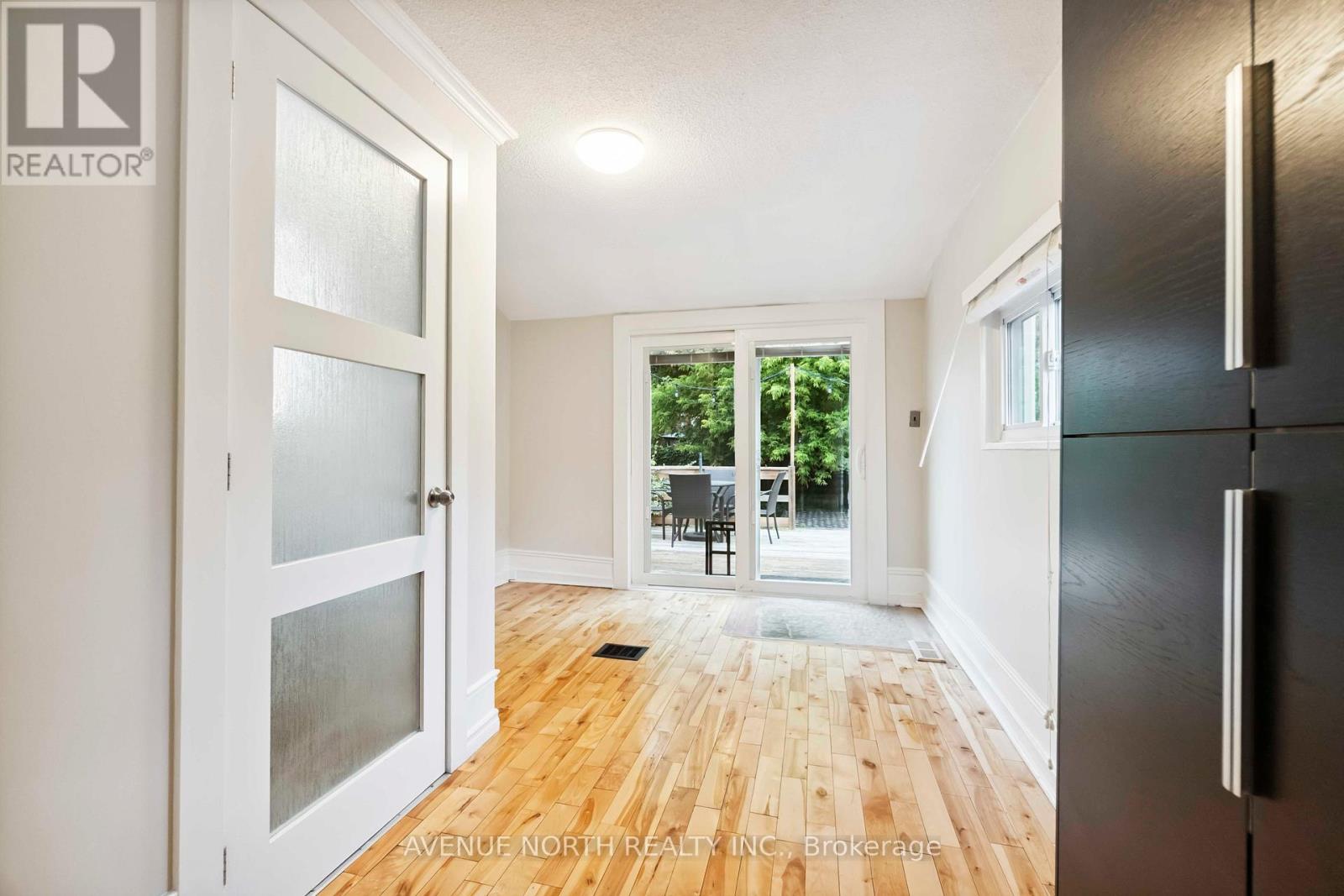 Photo 12 of 169 Arlington Avenue, Ottawa ON