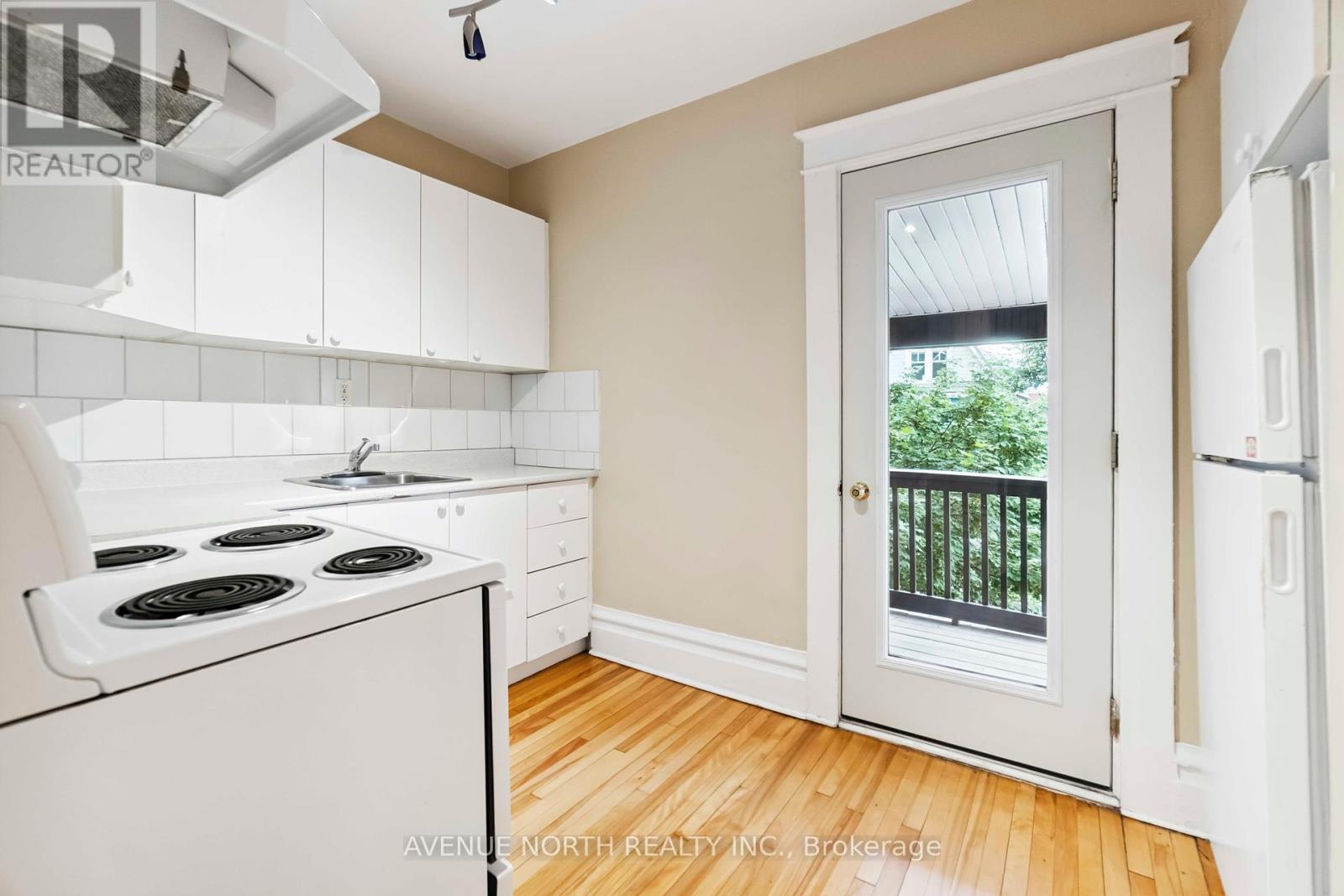 Photo 3 of 169 Arlington Avenue, Ottawa ON