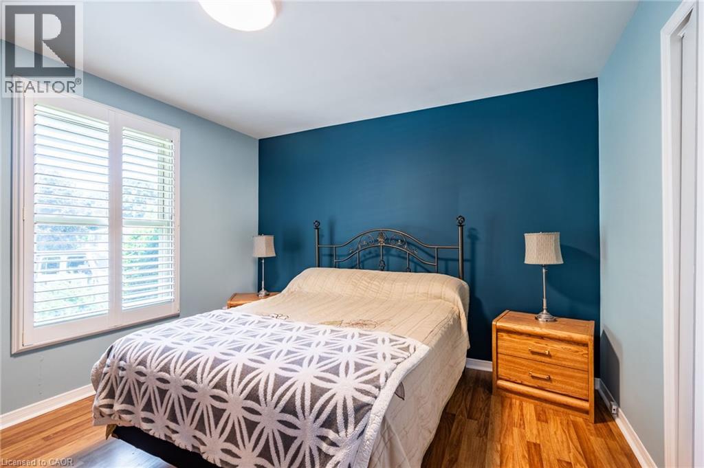 Photo 12 of 5712 Sunnylea Crescent, Niagara Falls ON