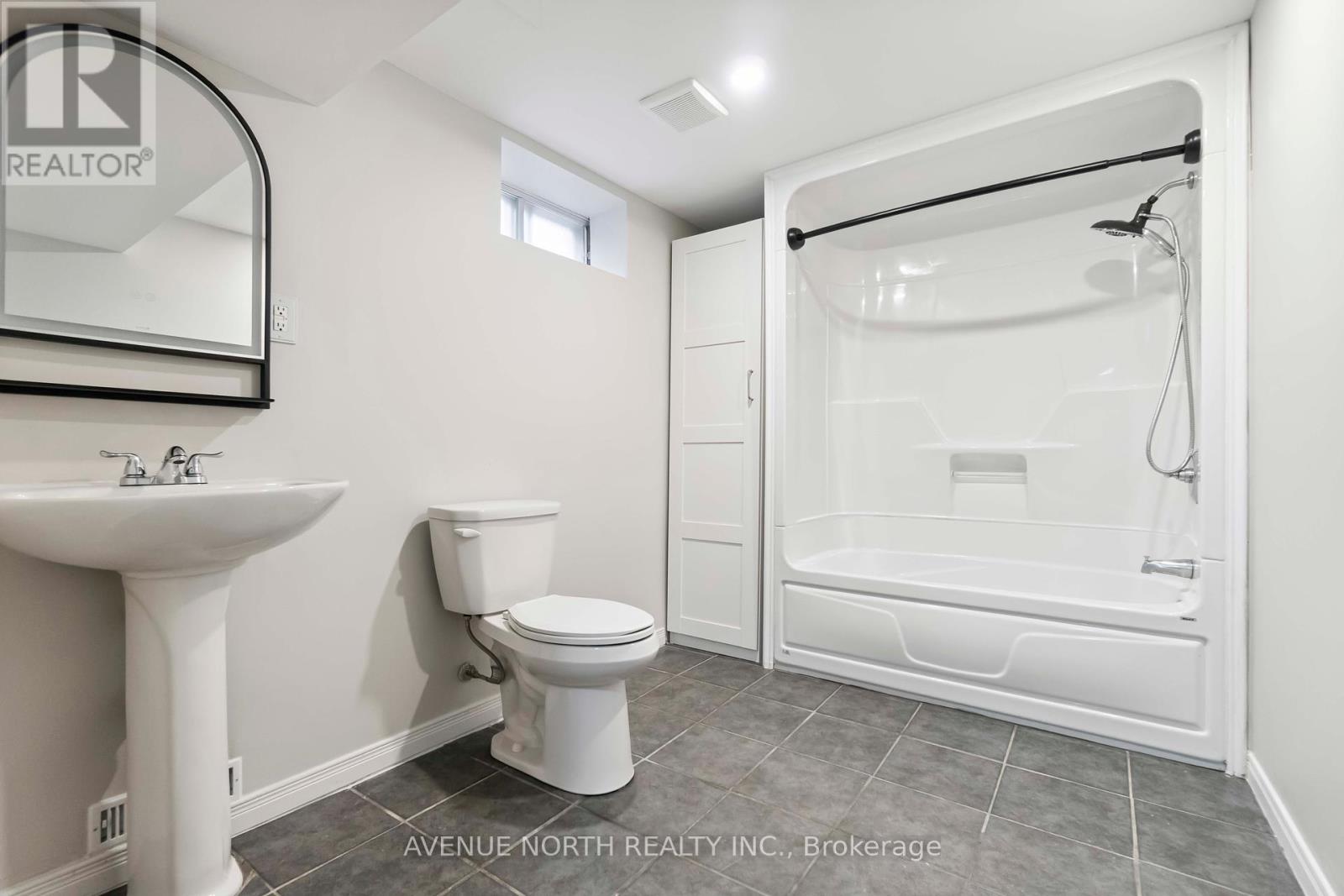 Photo 19 of 169 Arlington Avenue, Ottawa ON