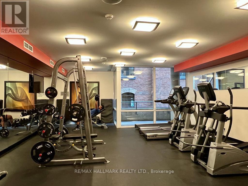 Photo 9 of 1003 478 King Street W, Toronto ON