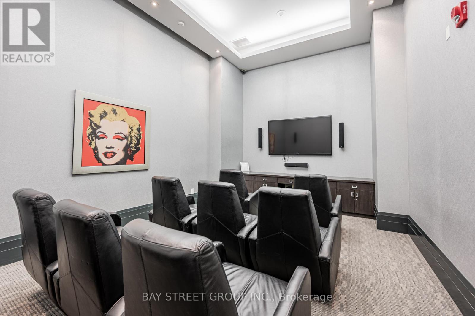 Photo 11 of 810 17 Anndale Drive, Toronto ON