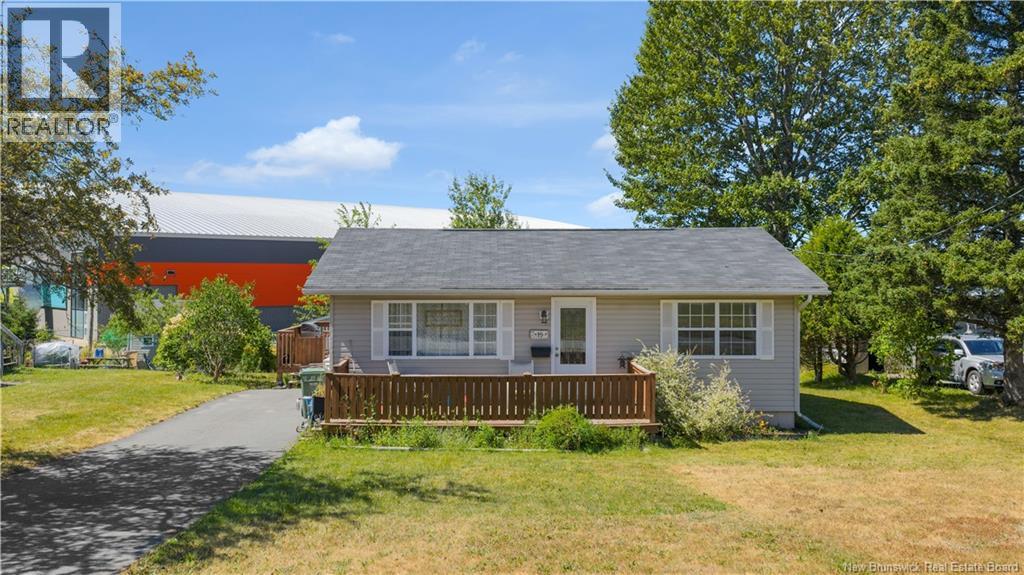 Photo 2 of 19 Braemar Drive, Saint John NB