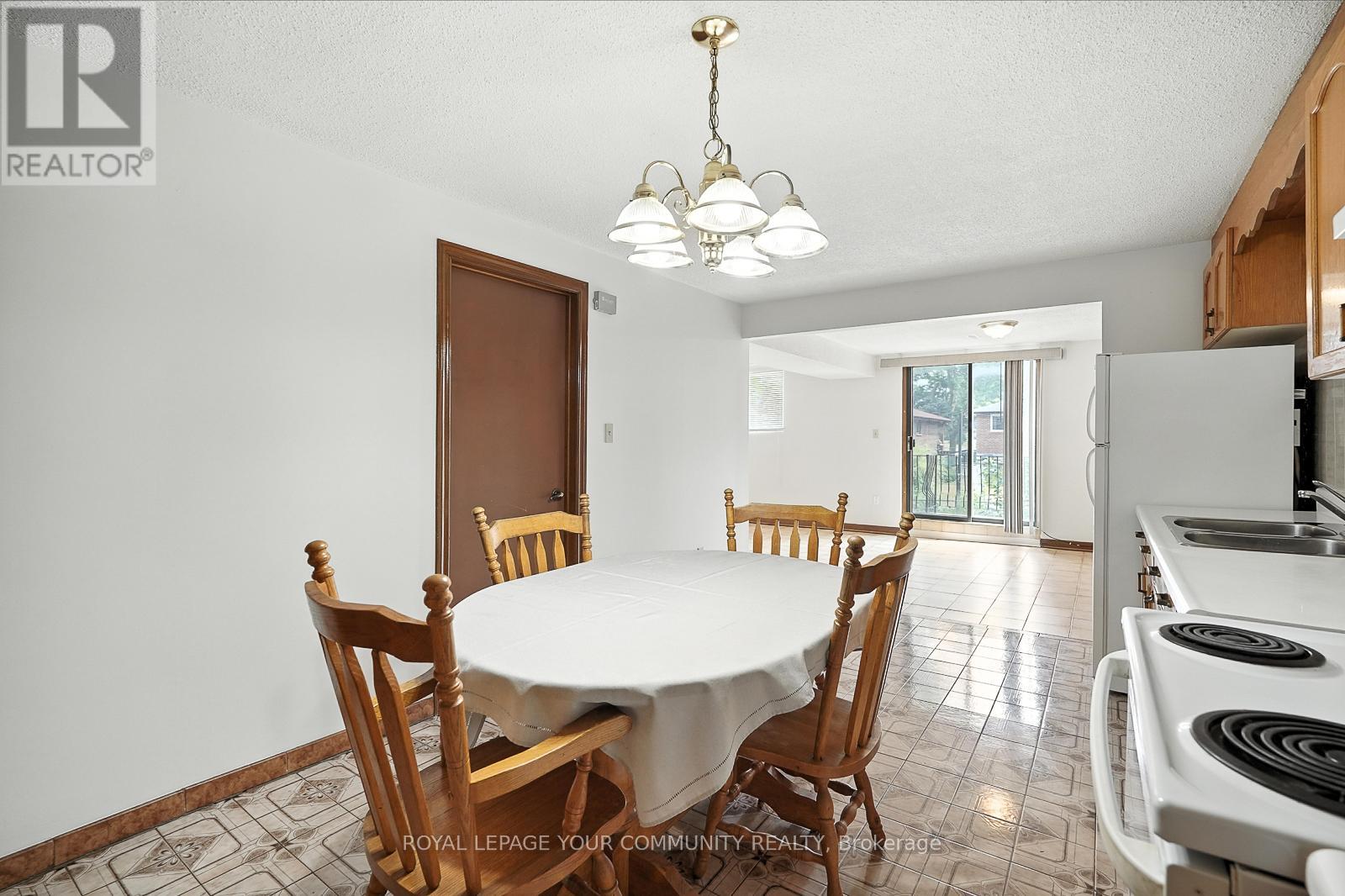 Photo 31 of 72 Fred Bland Crescent, Toronto ON