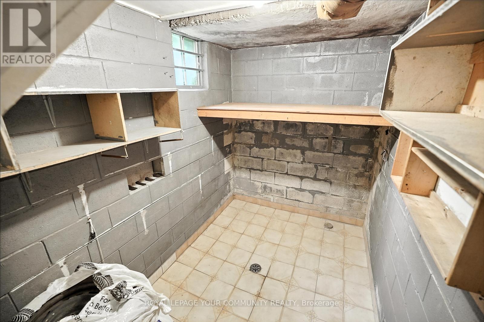 Photo 35 of 72 Fred Bland Crescent, Toronto ON