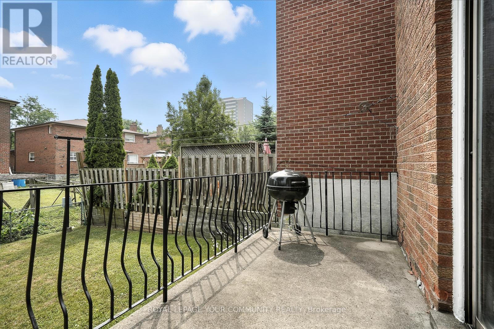 Photo 12 of 72 Fred Bland Crescent, Toronto ON