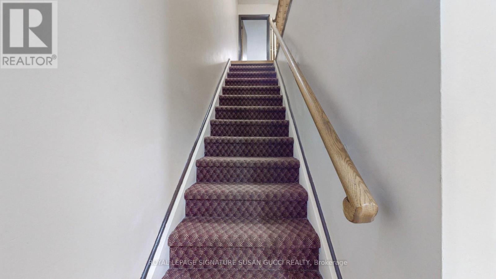 Photo 14 of 46 Albion Avenue, Toronto ON