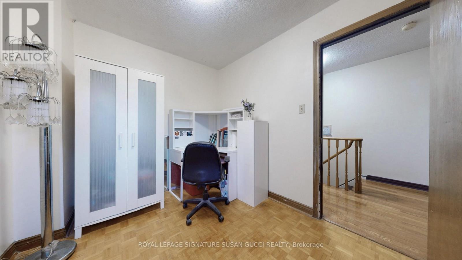 Photo 23 of 46 Albion Avenue, Toronto ON