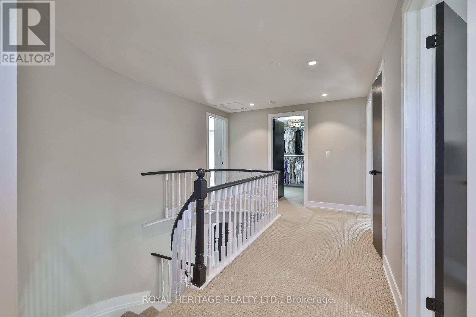 Photo 32 of 532 Powell Road, Whitby ON
