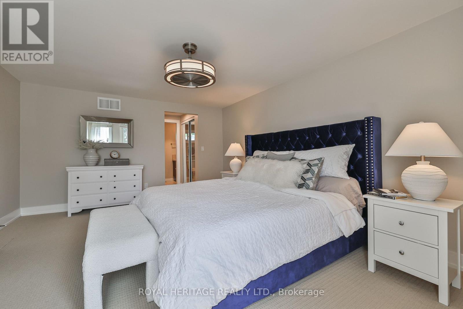 Photo 37 of 532 Powell Road, Whitby ON