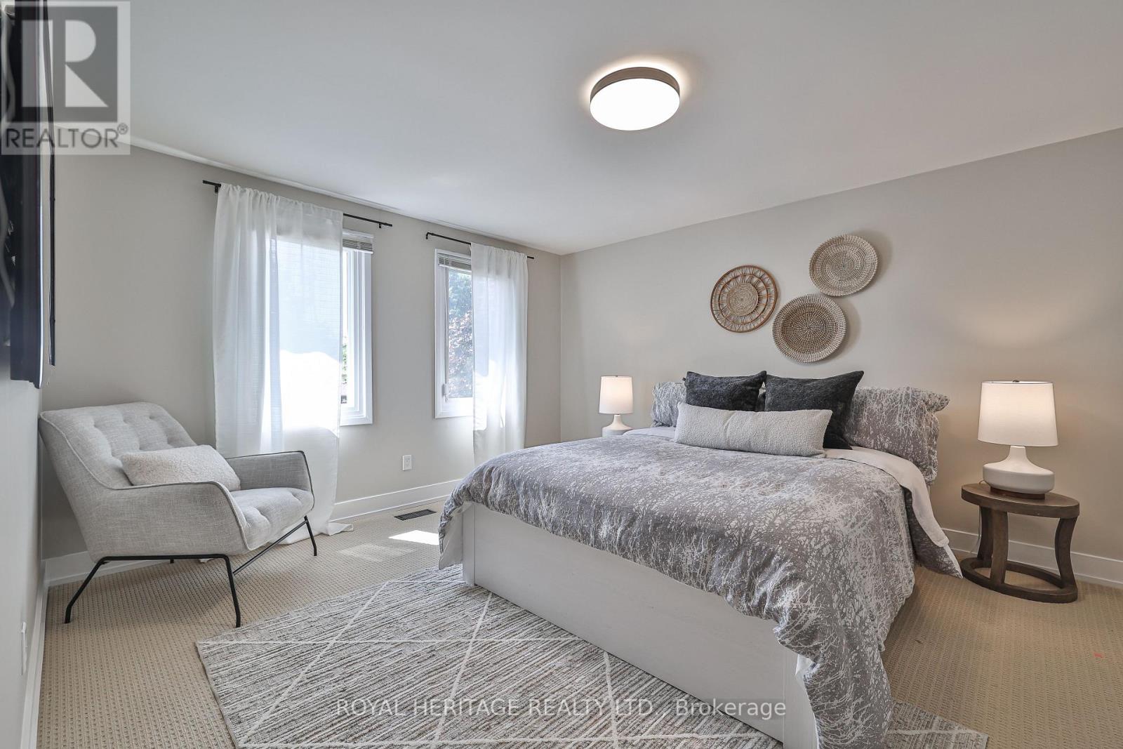 Photo 8 of 532 Powell Road, Whitby ON