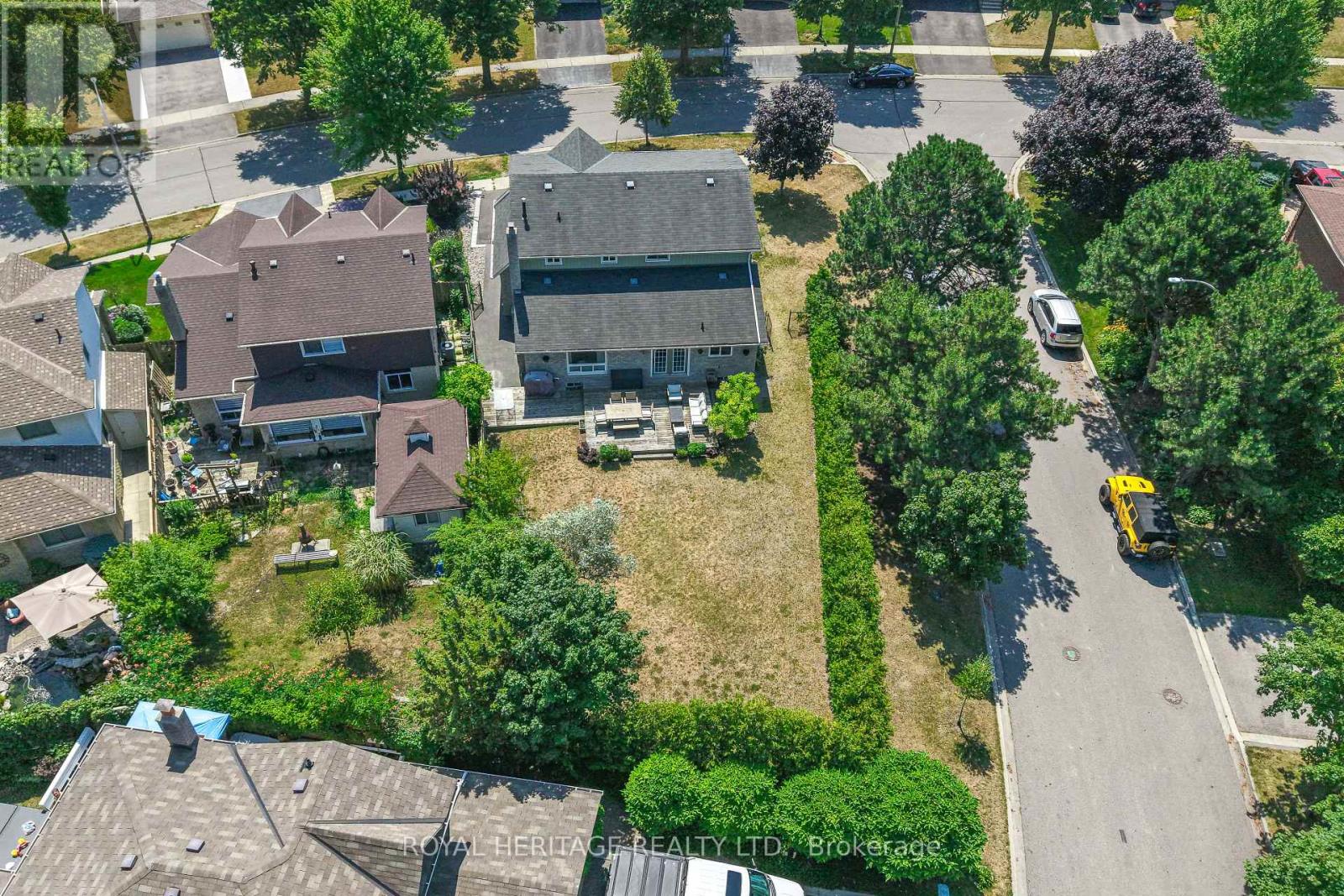 Photo 40 of 532 Powell Road, Whitby ON