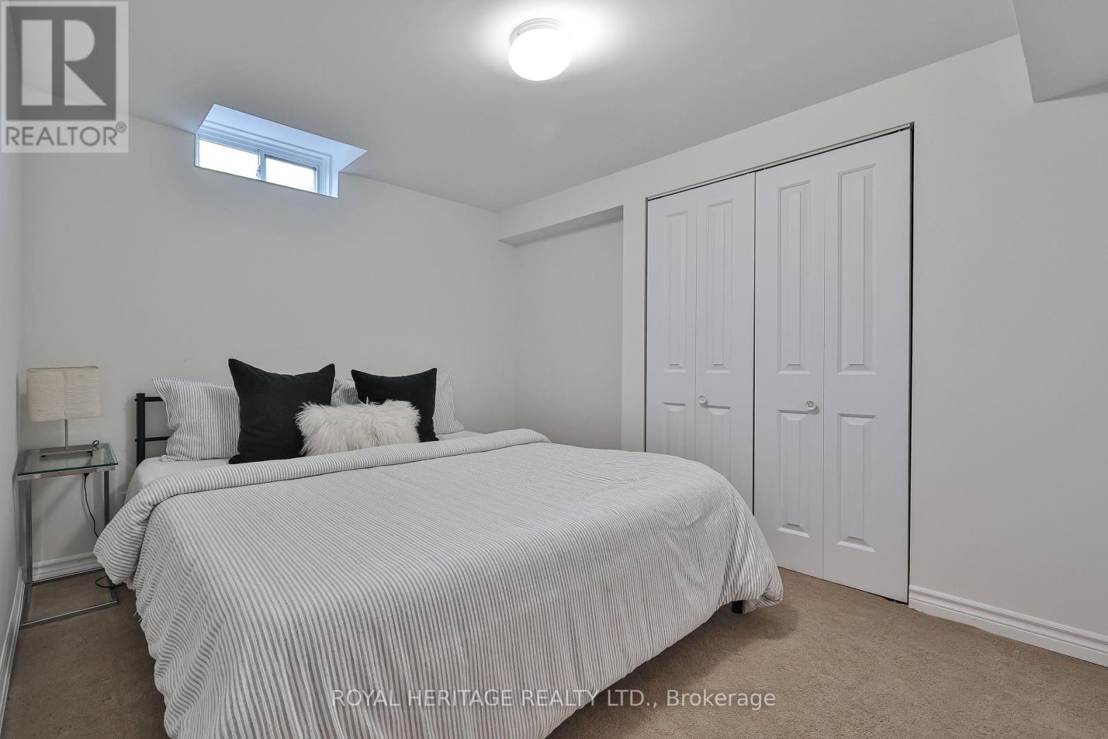 Photo 9 of 532 Powell Road, Whitby ON