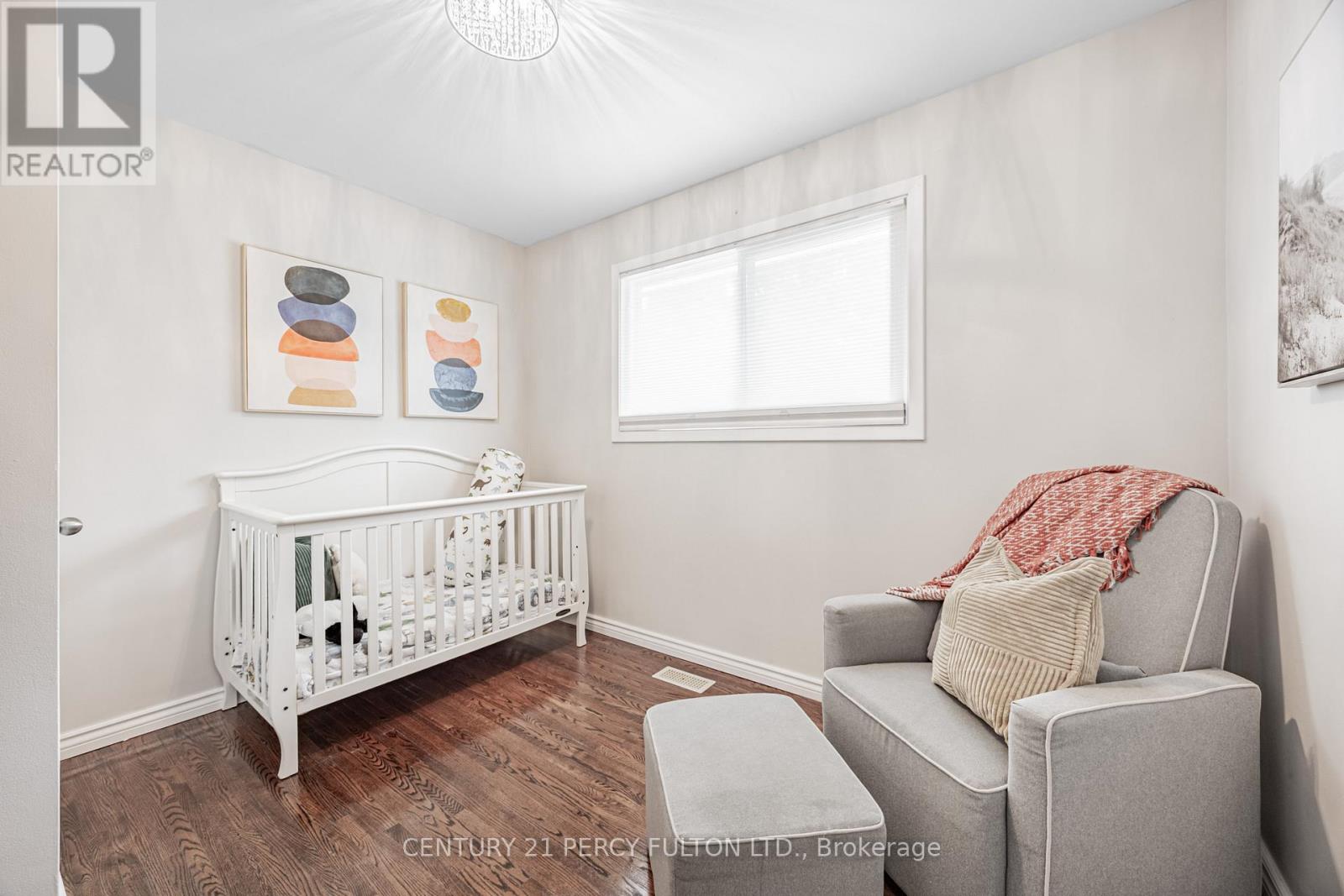 Photo 18 of 904 Somerville Street, Oshawa ON