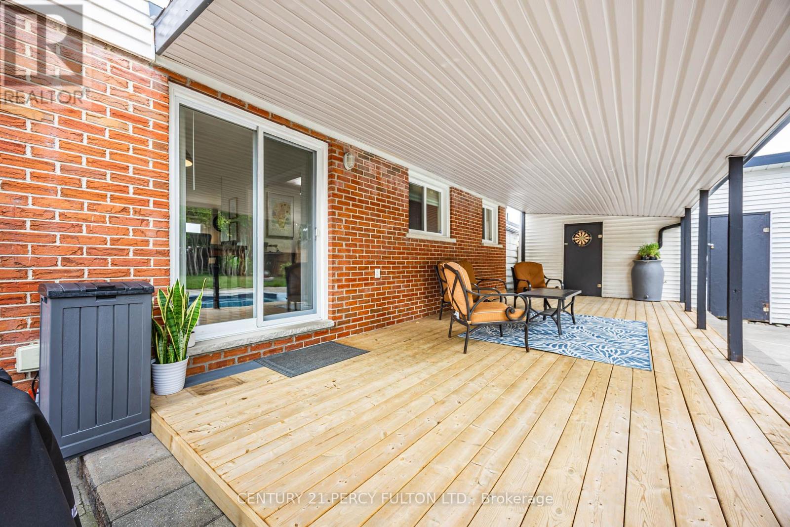 Photo 29 of 904 Somerville Street, Oshawa ON