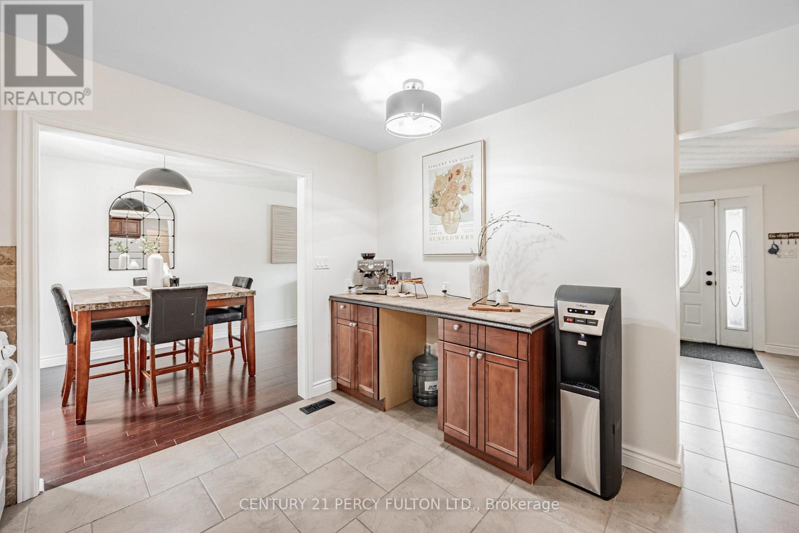 Photo 8 of 904 Somerville Street, Oshawa ON