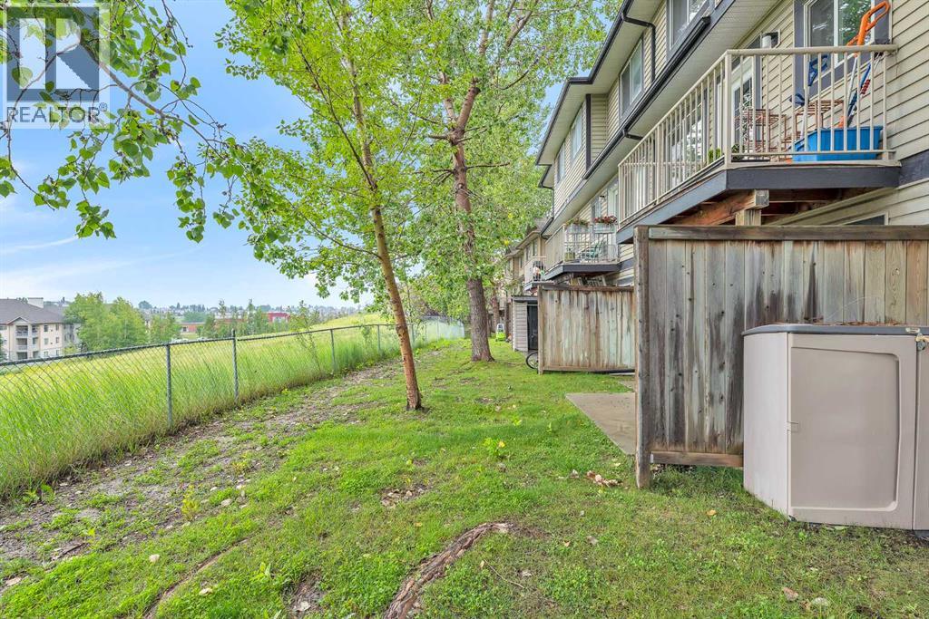 Photo 42 of 245 Citadel Point Nw, Calgary AB