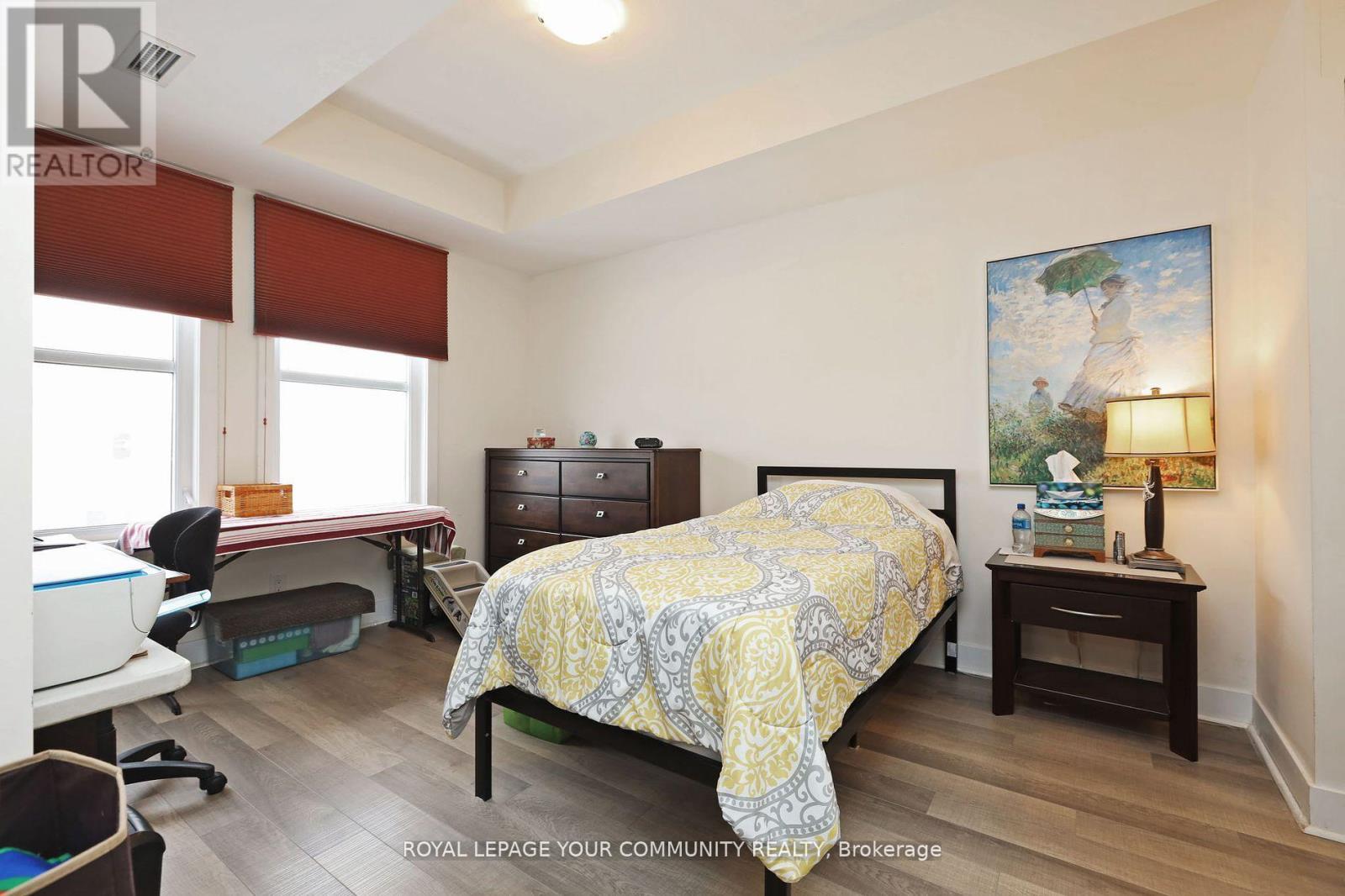 Photo 4 of 320 28 Prince Regent Street, Markham ON