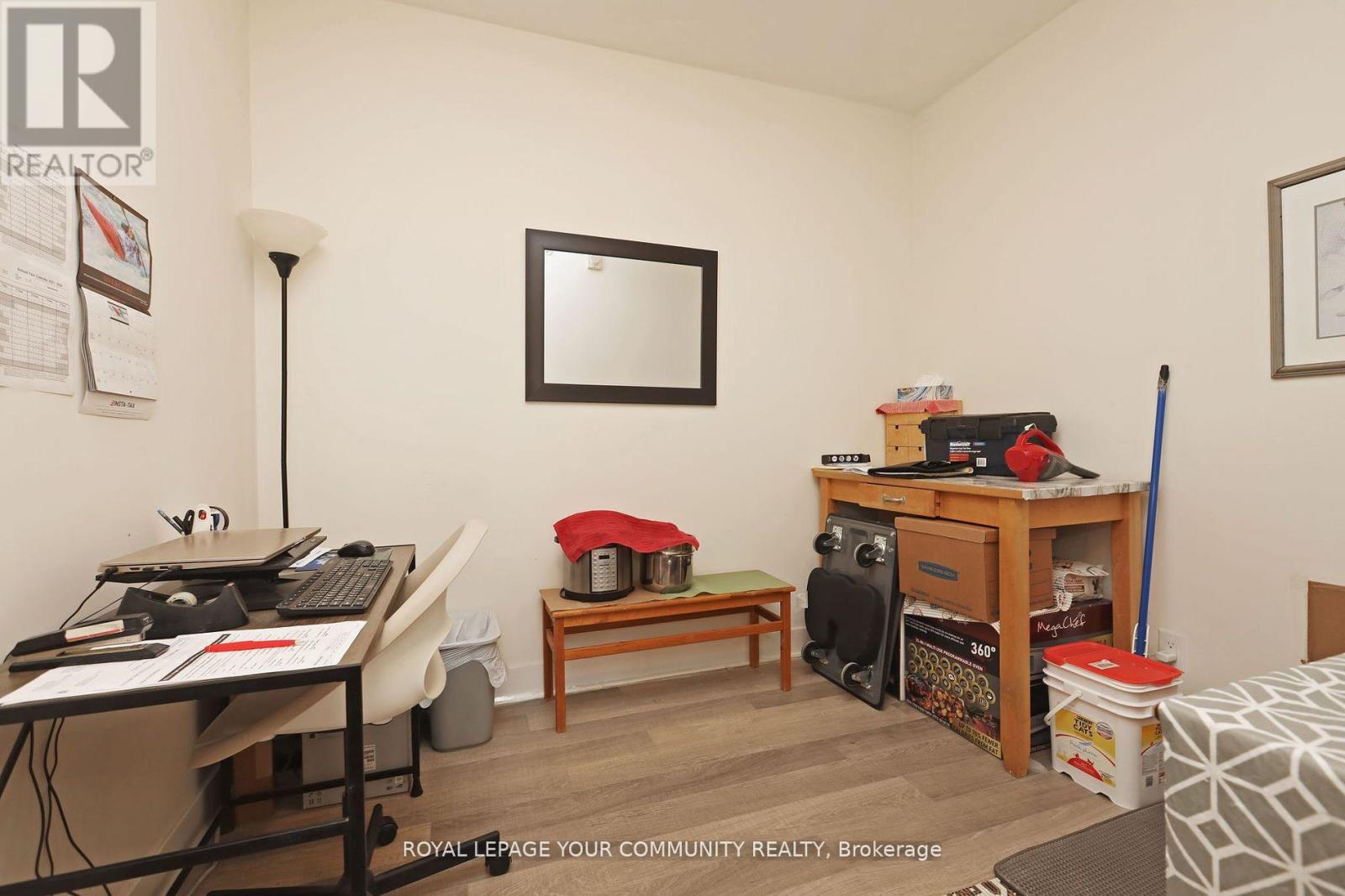Photo 32 of 320 28 Prince Regent Street, Markham ON