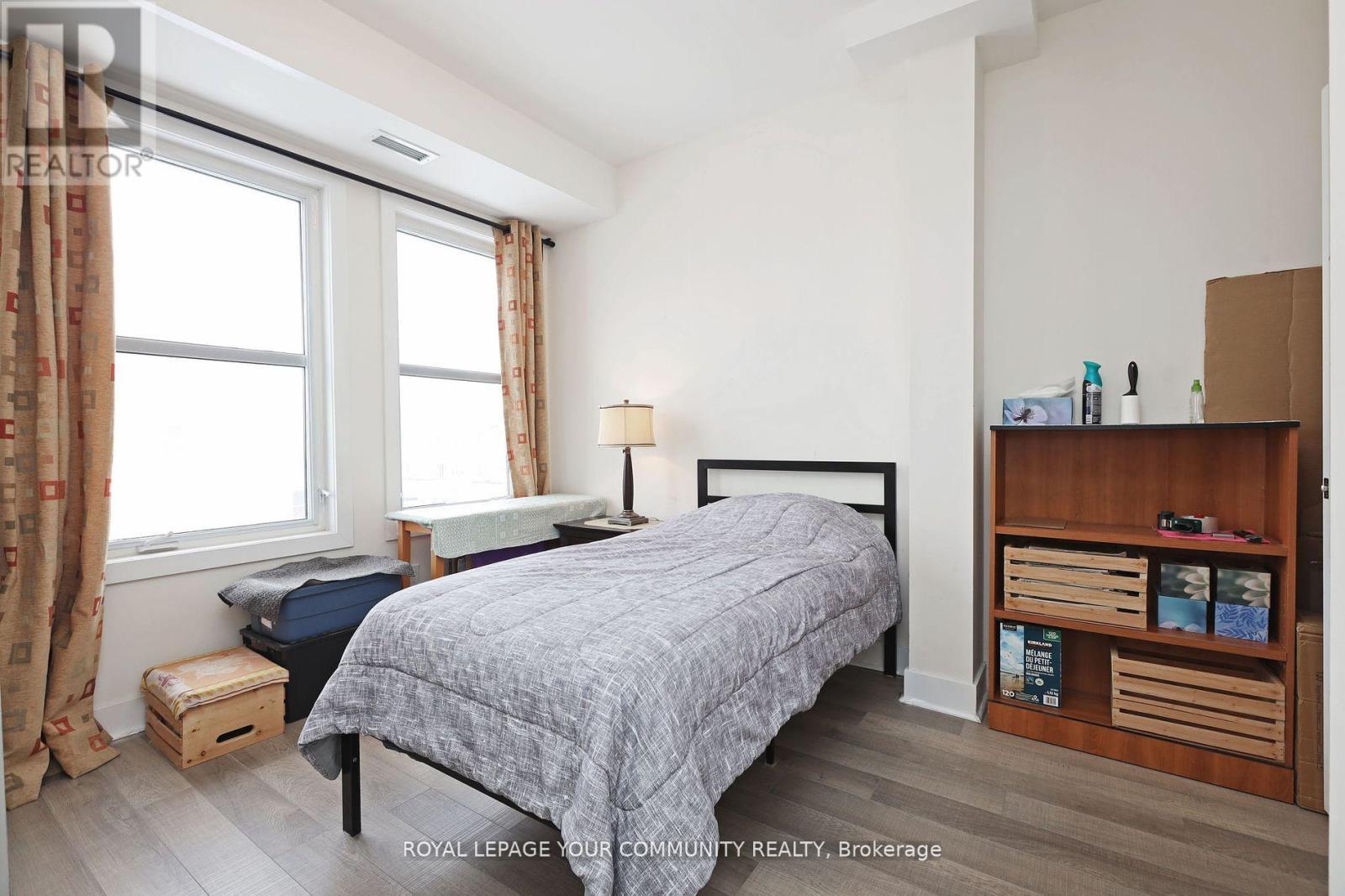 Photo 3 of 320 28 Prince Regent Street, Markham ON