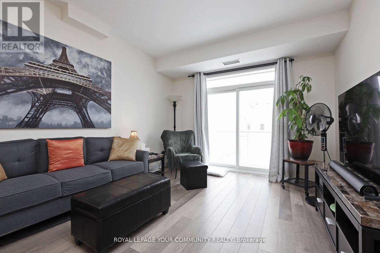 Photo 36 of 320 28 Prince Regent Street, Markham ON