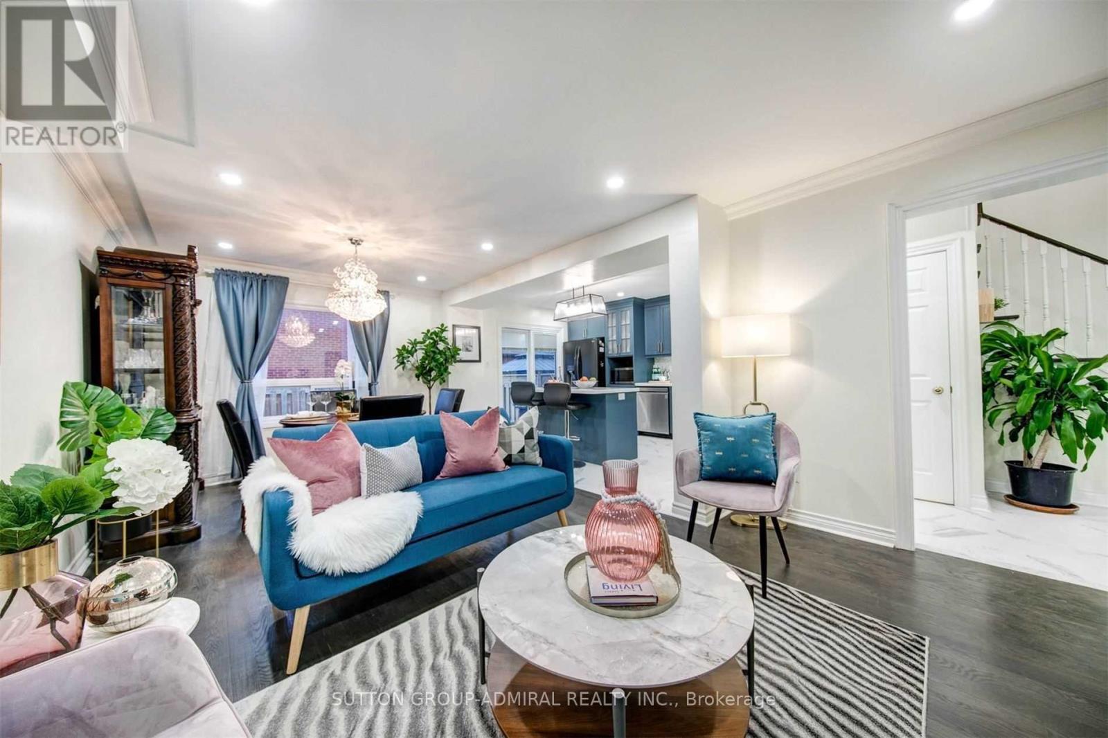 Photo 10 of Upper Level 113 Jaimie Road, Vaughan ON